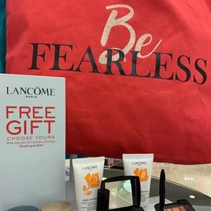 Meet your Posher, Elena